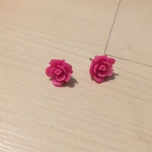 🔥FREE W BUNDLE🔥 Rose earrings